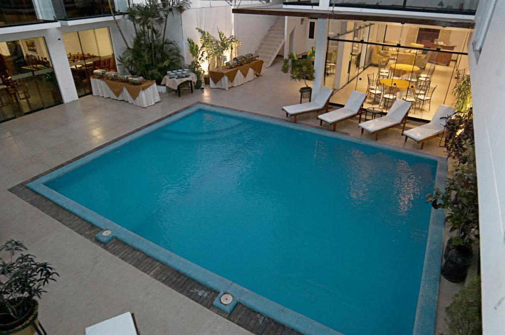 Mc Hotel Ica Exteriör bild